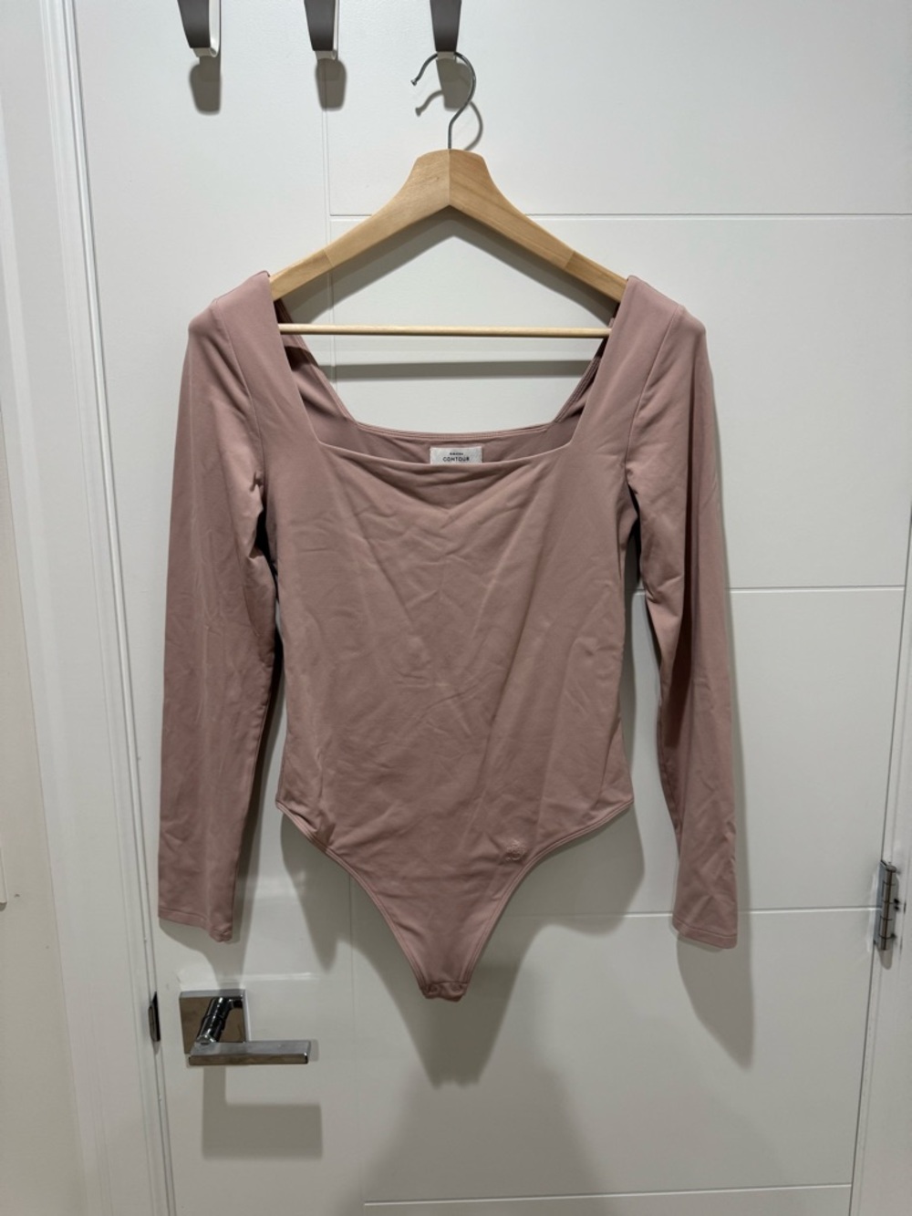 Babaton contour Square Neck Long Sleeve Bodysuit - Dusty Rose
